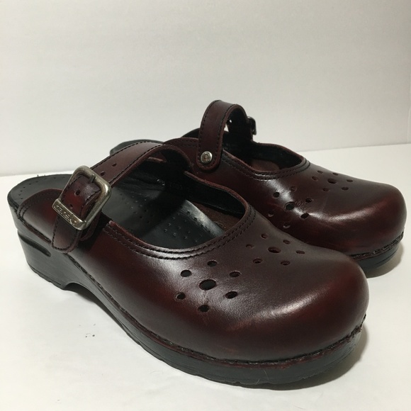 Dansko Shoes - DANSKO Mary Jane Clog Dark Brown Leather Size 38 B